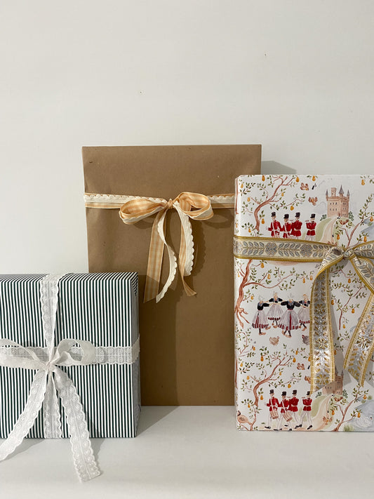 doorstep delivery (gift wrap service add-on)